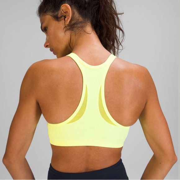 Lululemon Ribbed-Mesh High-Neck Bra *Medium Support, B/C Cup
Highlight Y… - Picture 4 of 9